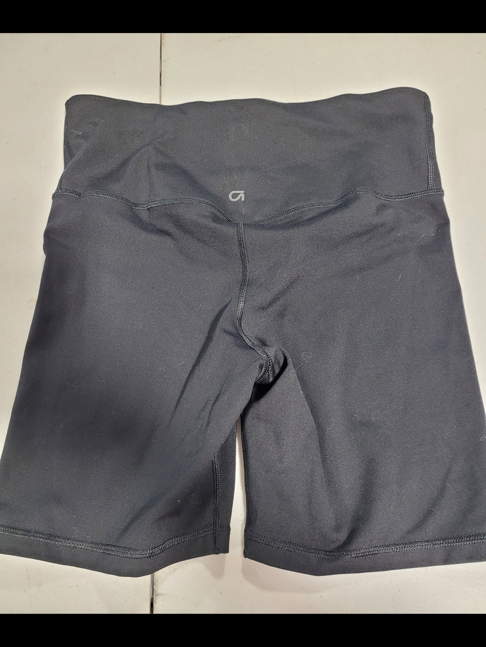 GAP Black High-Rise Bike Shorts - Picture 3 of 4
